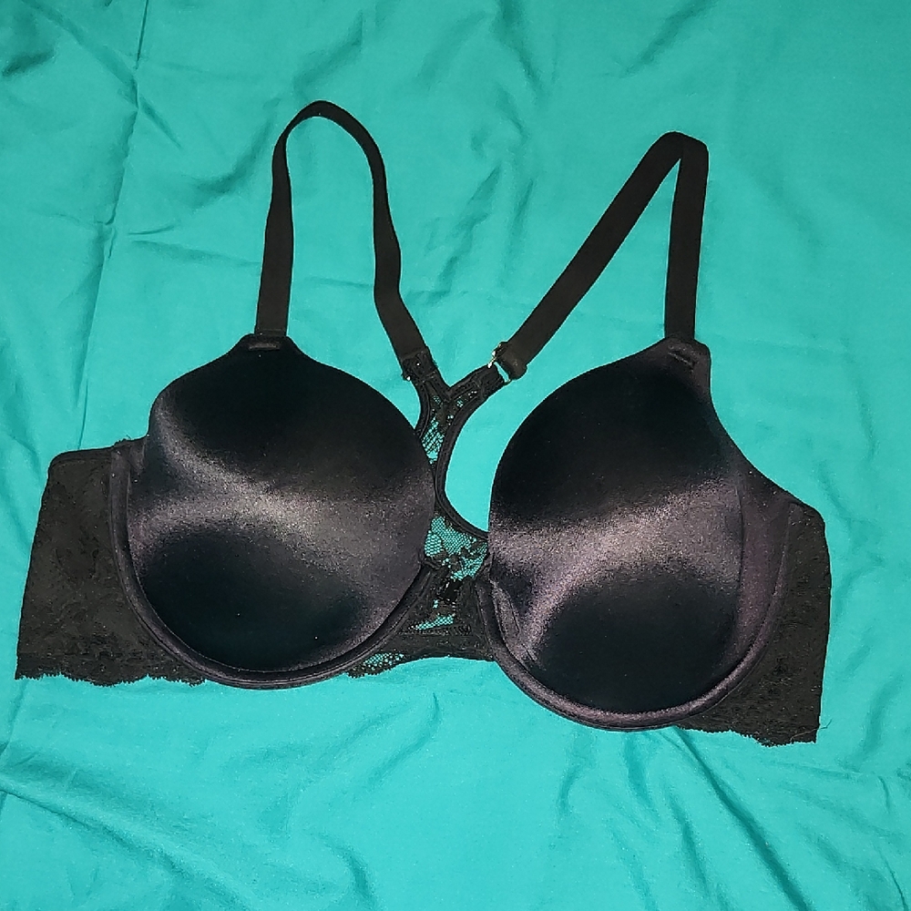Maidenform Elegant Black Lace Bra